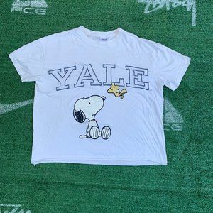 snoopy yale t shirt (crop Top Style).